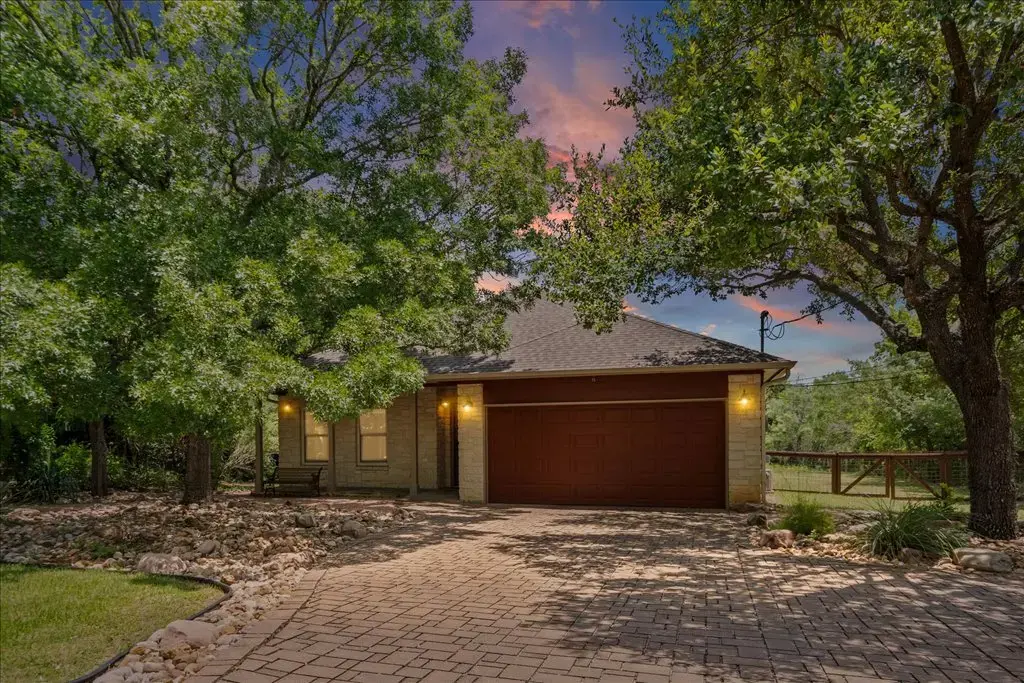 37 Pillow Road, Austin