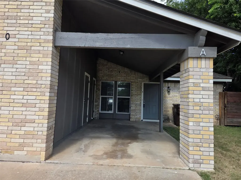 1810 Nicole Circle A, Round Rock