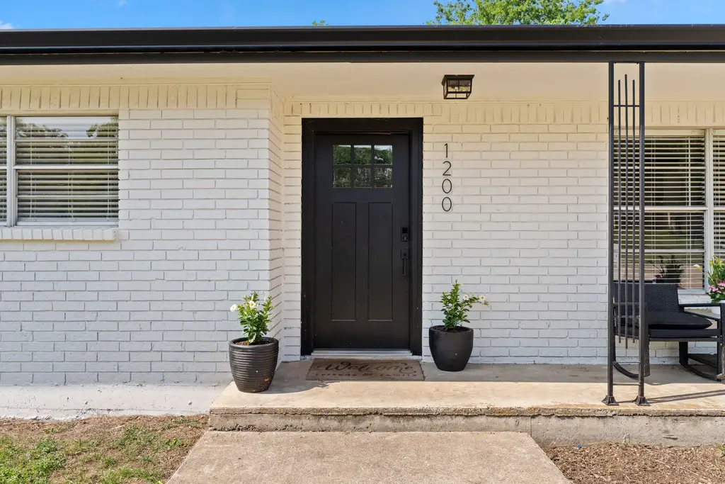 1200 Ash Drive, Marble Falls