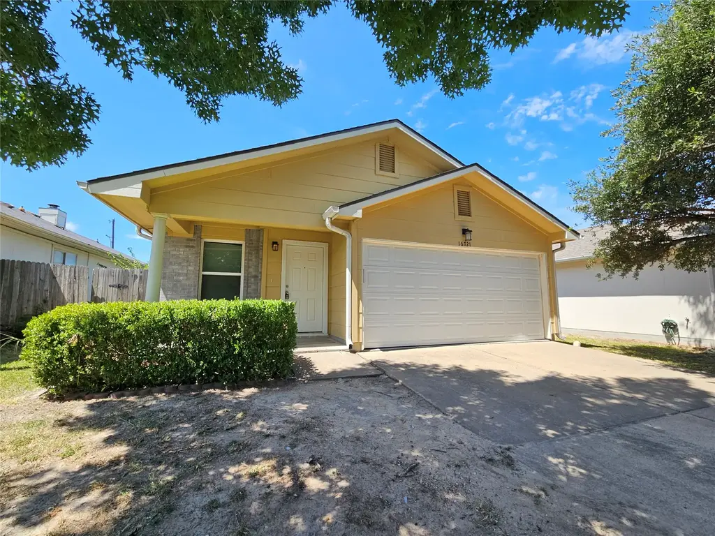 16721 Hamilton Point Circle, Manor