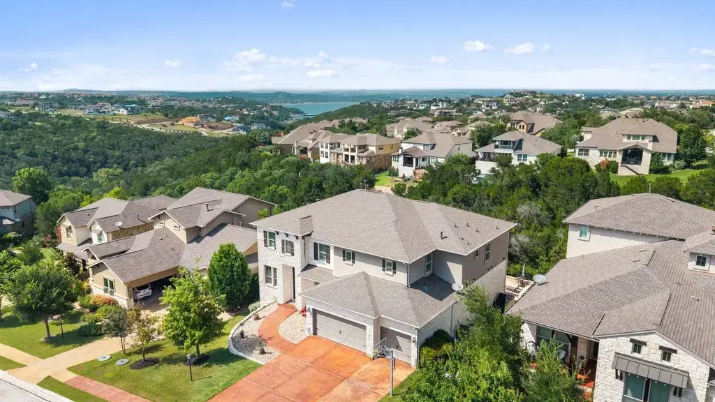 205 Woodlands Court, Lakeway