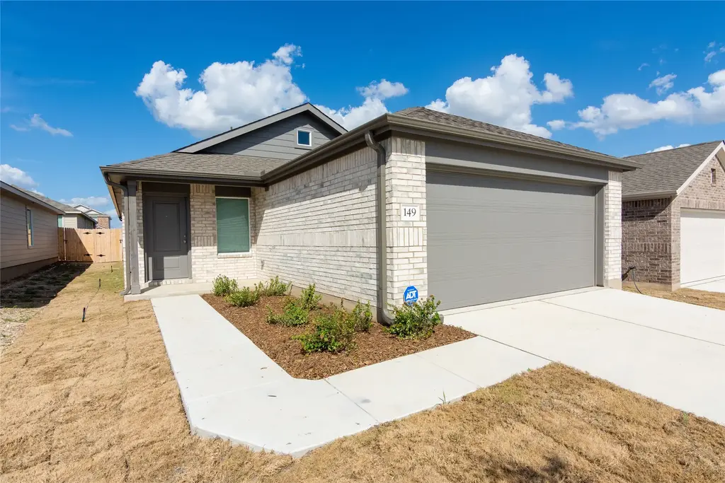 149 Starpacker Lane, Jarrell