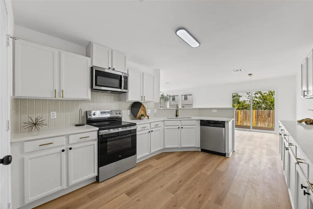 6640 Quinton Drive, Austin