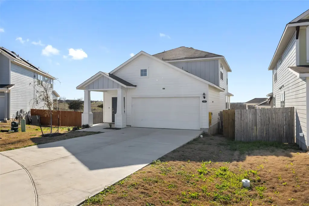 408 Black Opal Drive, Jarrell