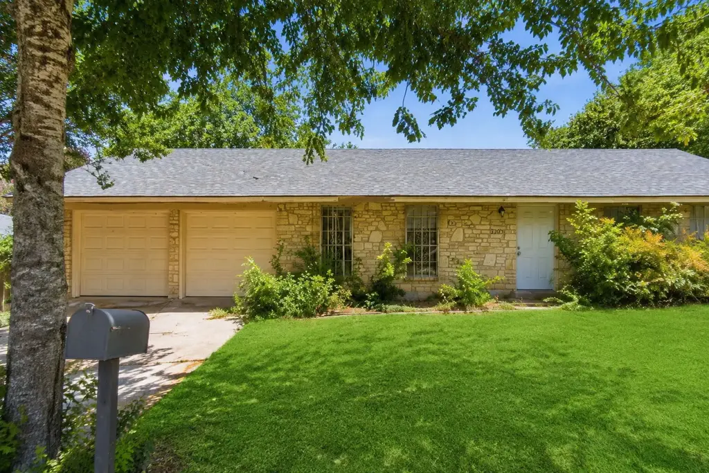 3103 Catalina Drive, Austin