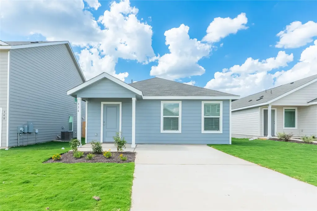 336 Cowpoke Drive, Jarrell