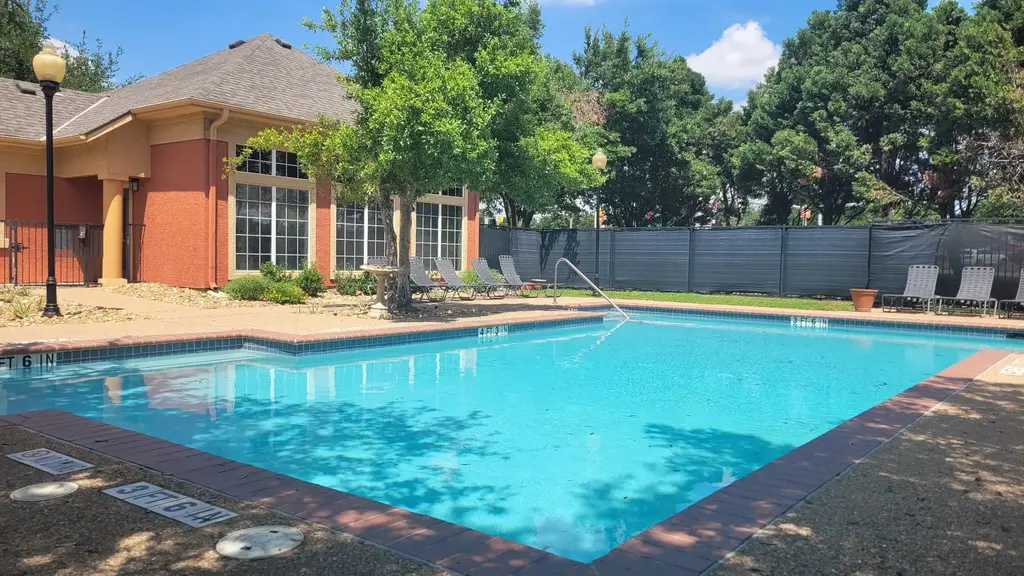 2900 S Lakeline Boulevard 122, Cedar Park