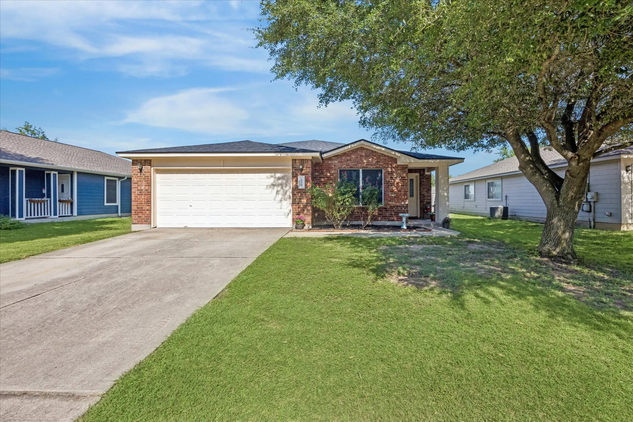 Photo of Listing #9493967
