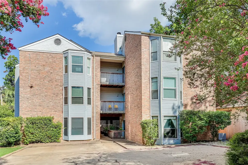 3011 Fruth Street 101, Austin