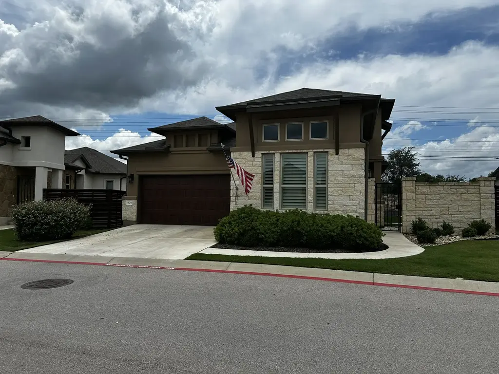 904 Indian Hawthornee Drive, Georgetown