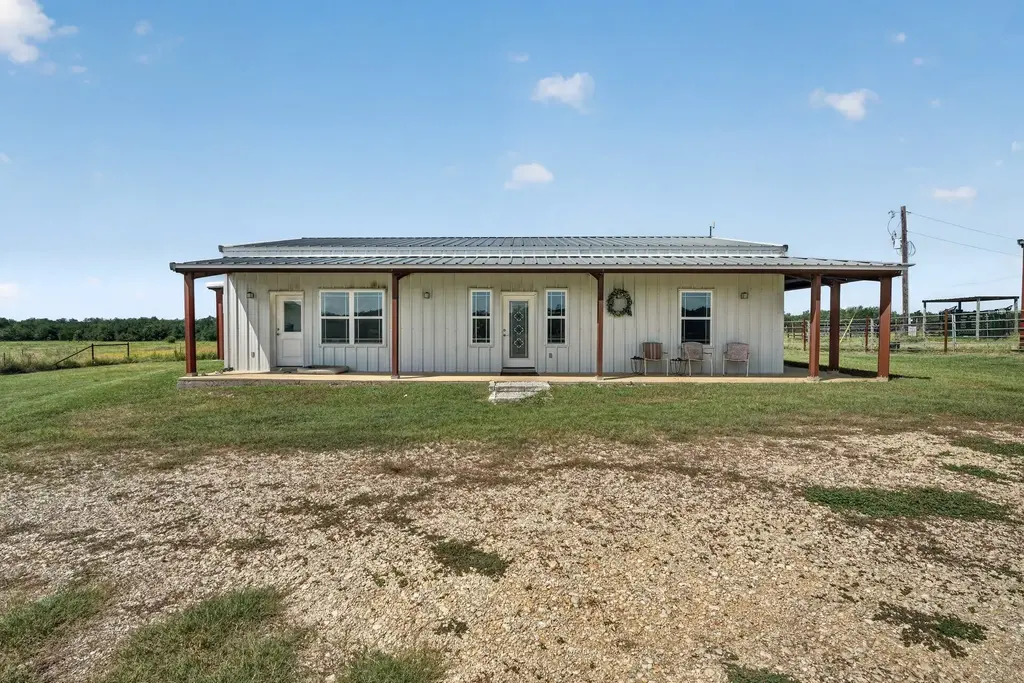 3800 County Road 481, Thrall