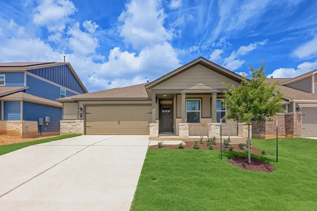 171 Mendoza, Kyle