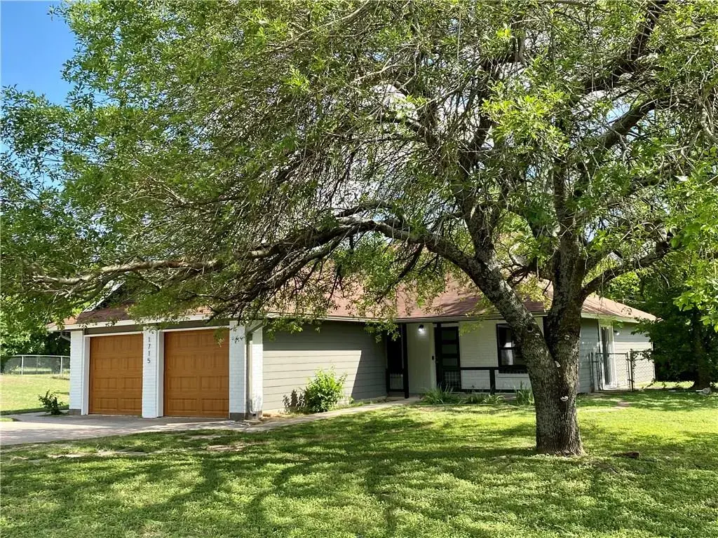1715 Shadowview Drive B, Austin