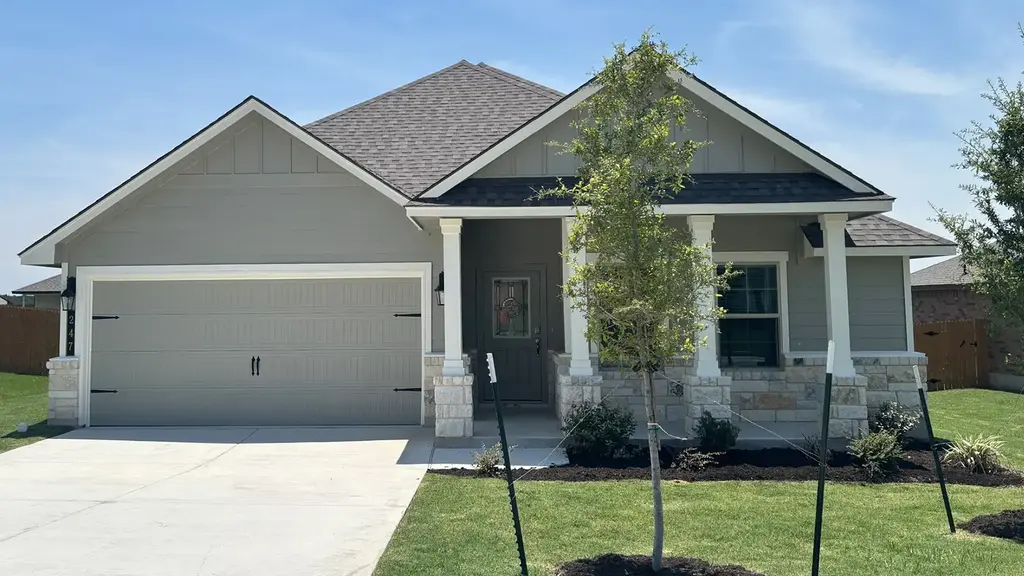 247 Water Well Road, Burnet