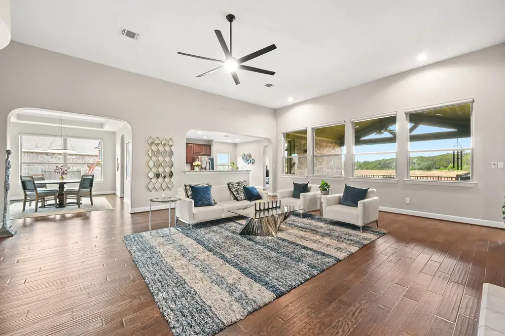 135 Clearwater Way, Kyle