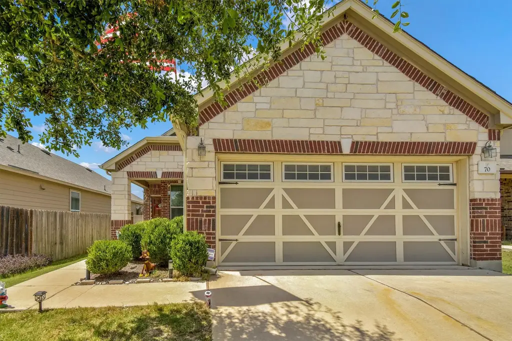 2950 E Old Settlers Boulevard 70, Round Rock
