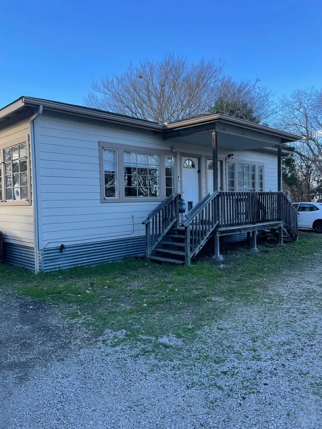 108 W Austin Street B, Kyle