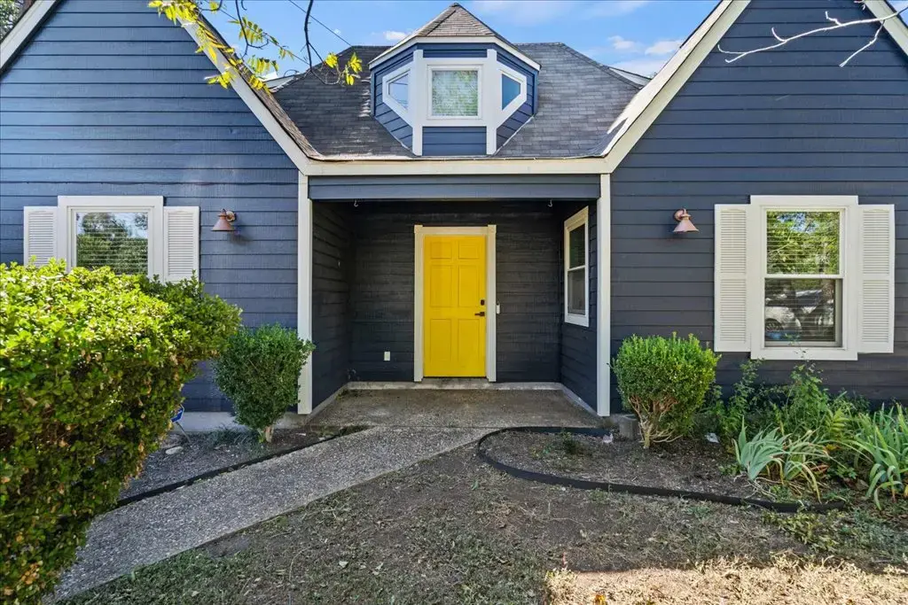 5205 Calais Court, Austin
