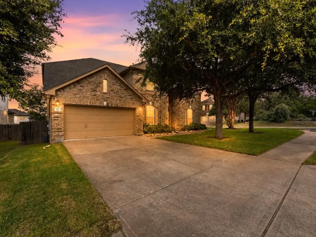 4500 Corazon Cove, Round Rock