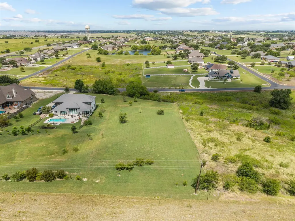 120 Apache Pass, Hutto