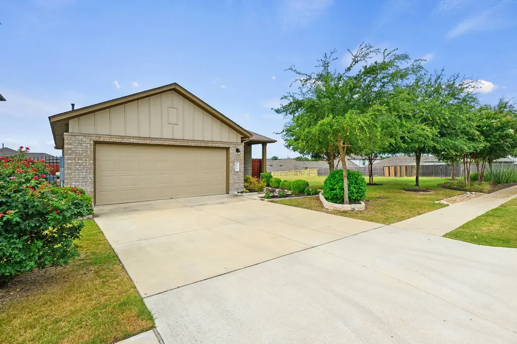 309 Earl Keen Street, Leander