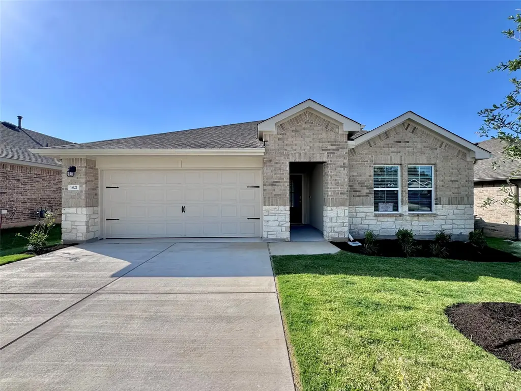 1821 Lazy Acres Street, Leander