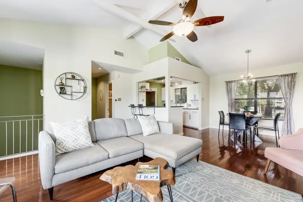 1100 Azie Morton Road 1102, Austin