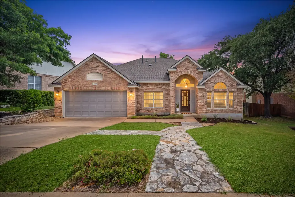 6104 Colina Lane, Austin