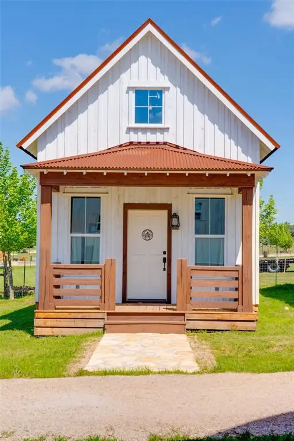 23461 Fm 150 A, Driftwood