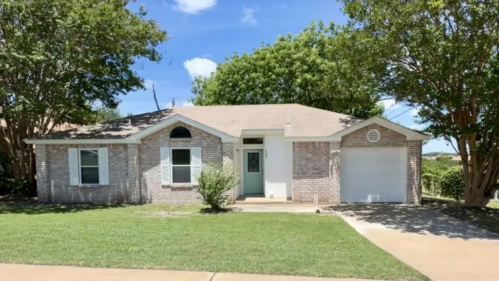 505 Robertstown Road, Copperas Cove