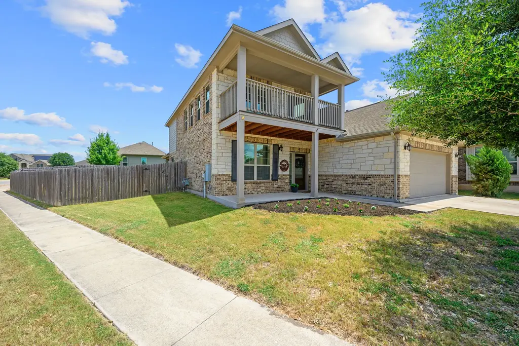 500 Puerta Vallarta Lane, Austin