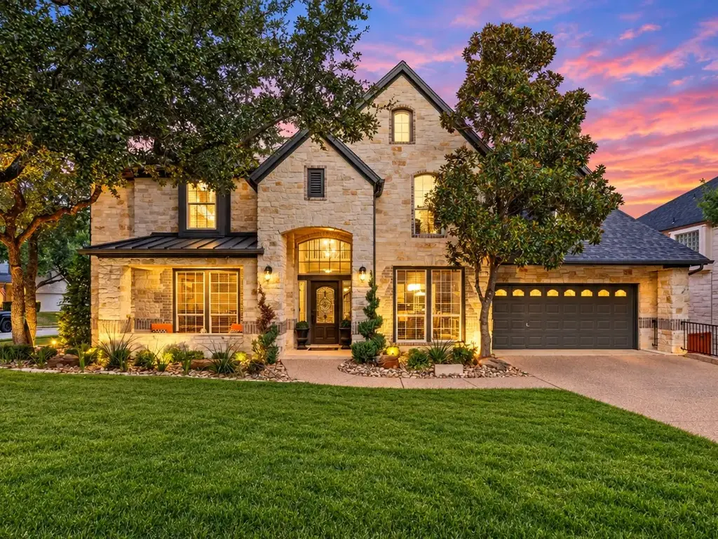 2700 Lothian Drive, Cedar Park