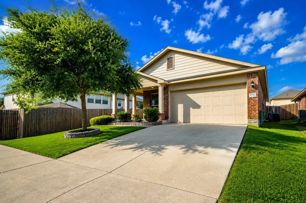9701 Shimla Drive, Killeen