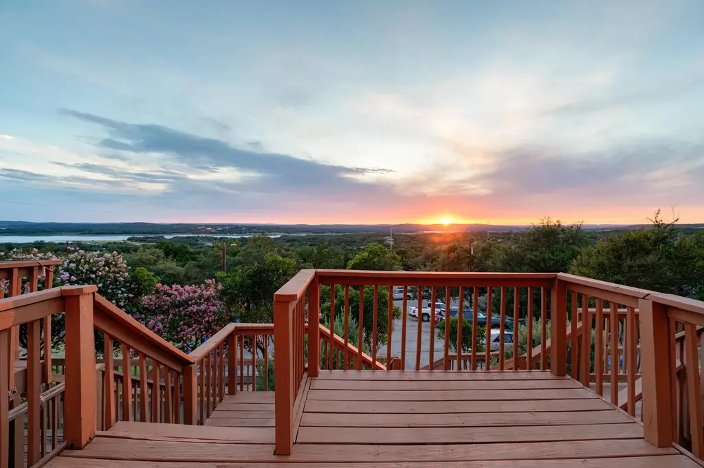 21461 Coyote Trail 3, Lago Vista