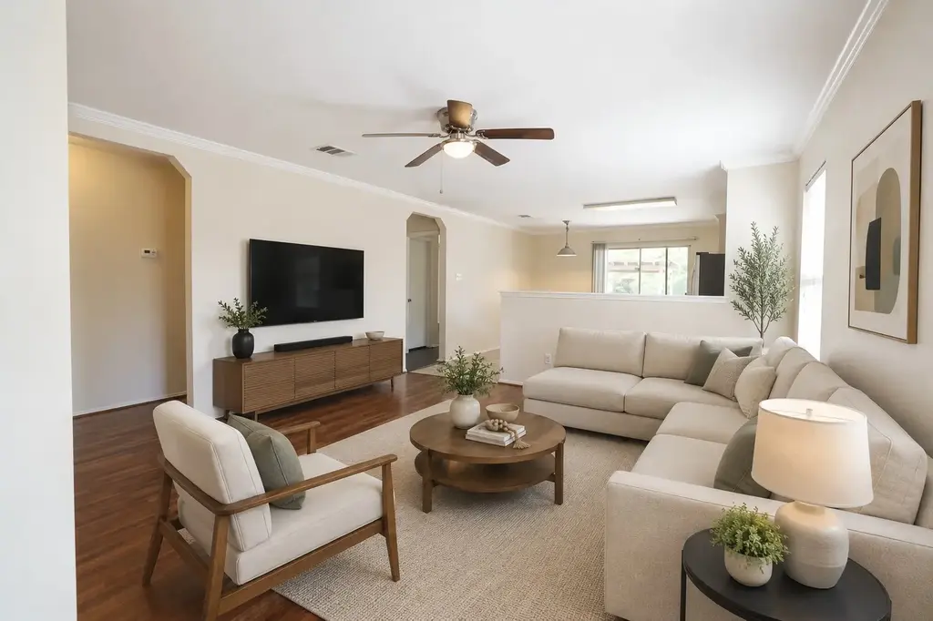1107 Canada Wild Drive, Buda