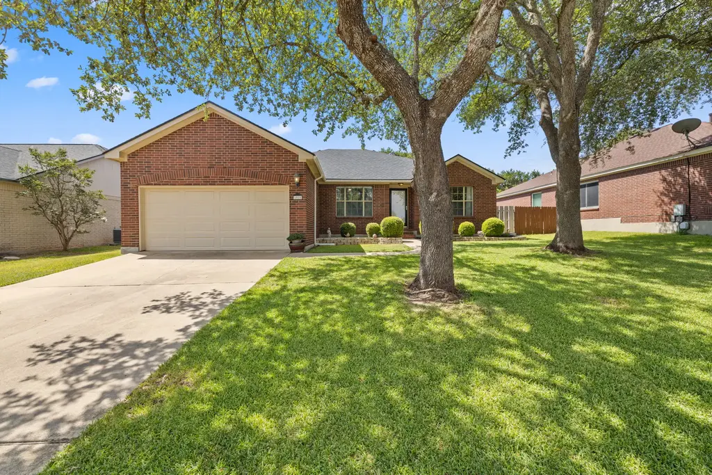 1010 Cedar Crest Drive, Cedar Park