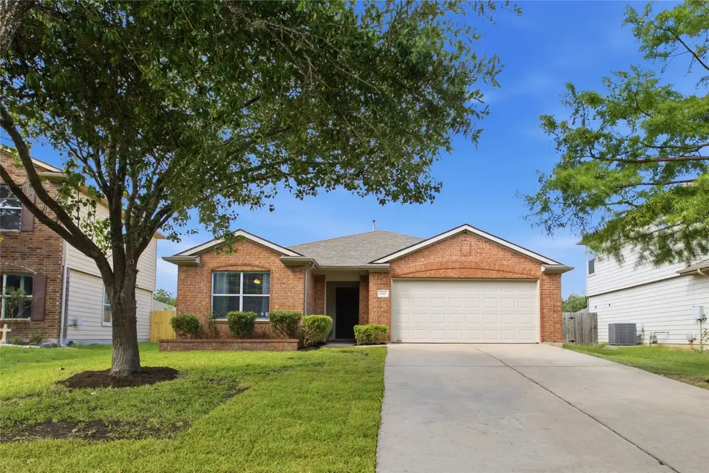 664 Hometown Parkway, Kyle