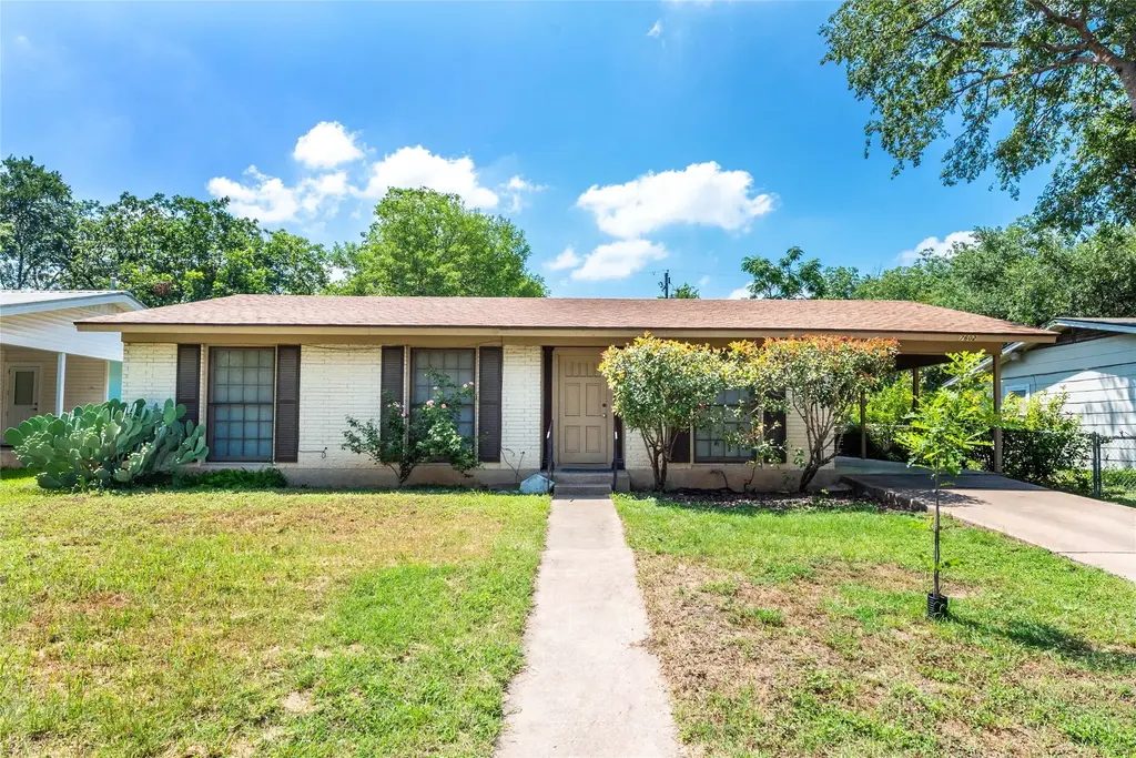 7602 Delafield Lane, Austin