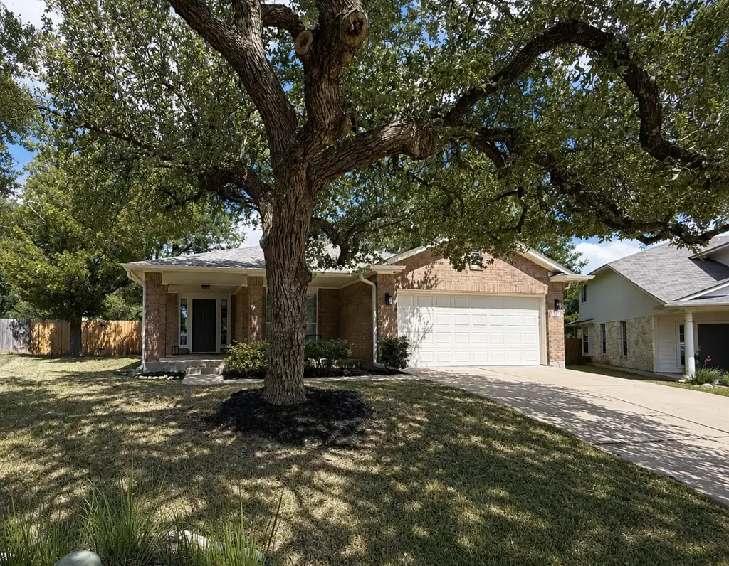 3850 Castle Rock Cove, Round Rock