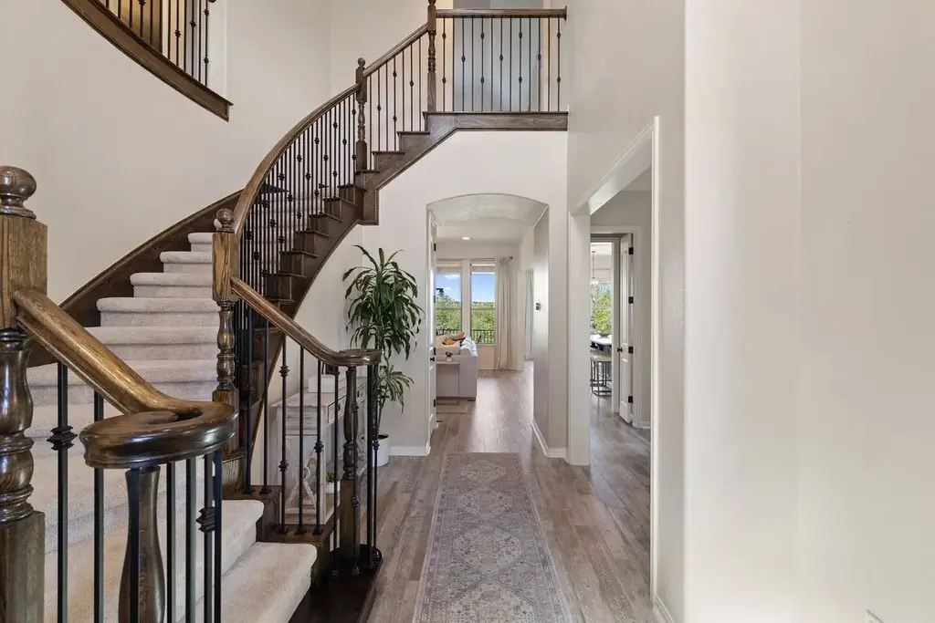 8804 Flycatcher Court, Austin