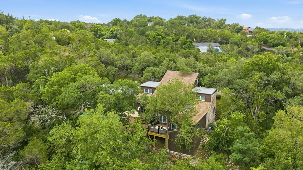 1004 Jousting Place, Austin