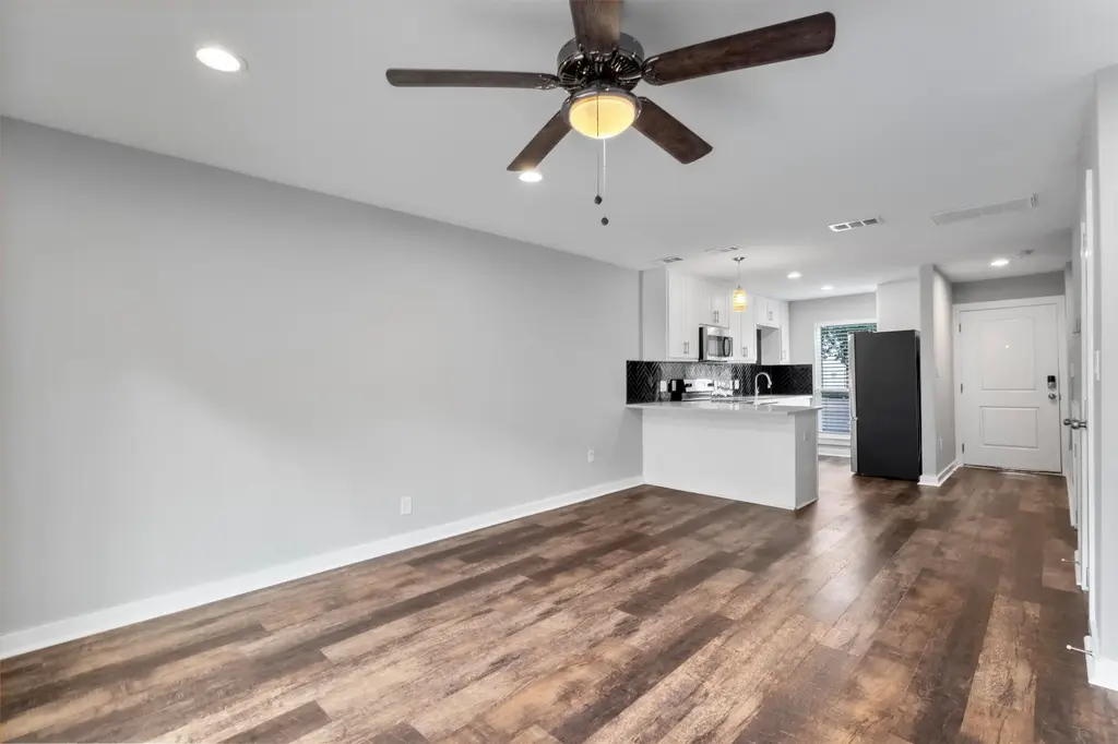 3810 Southway Drive 103, Austin