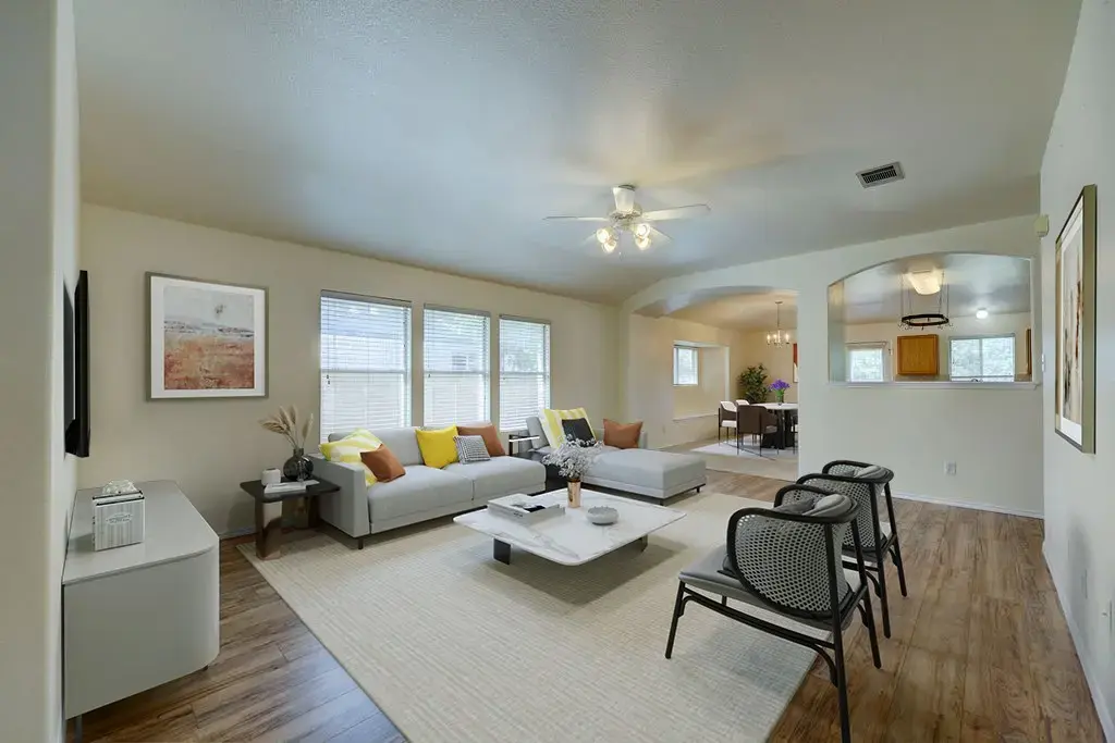 129 Dove Song Drive, Leander