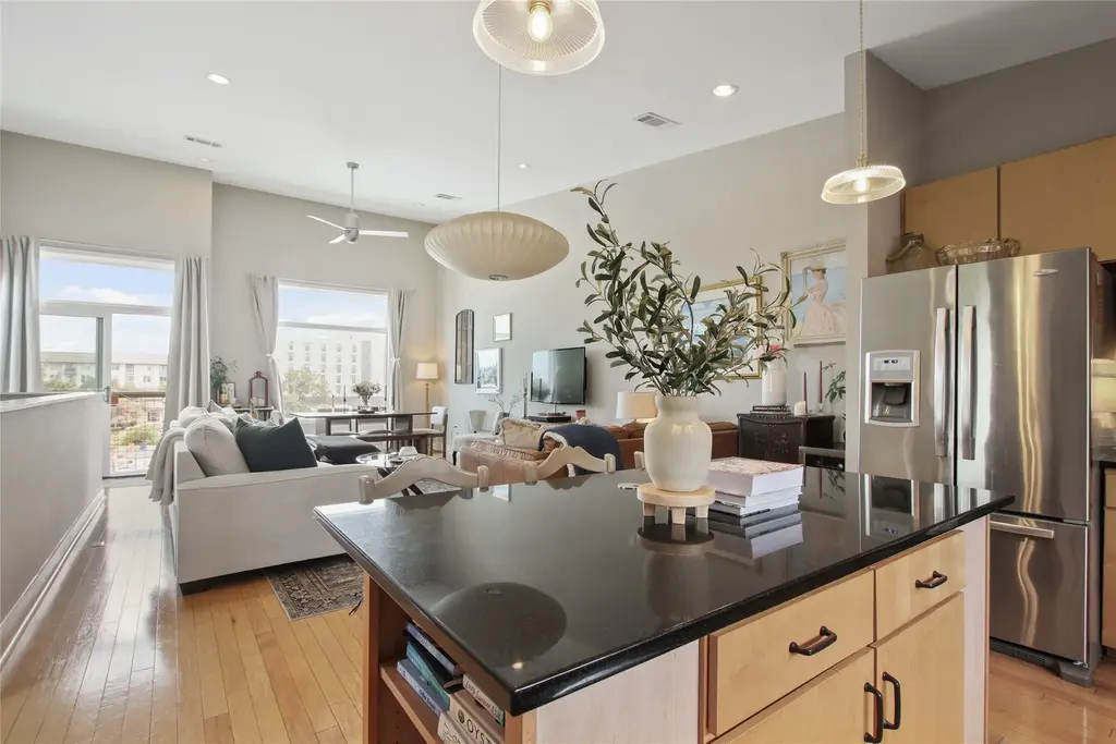 1702 S Lamar 3, Austin