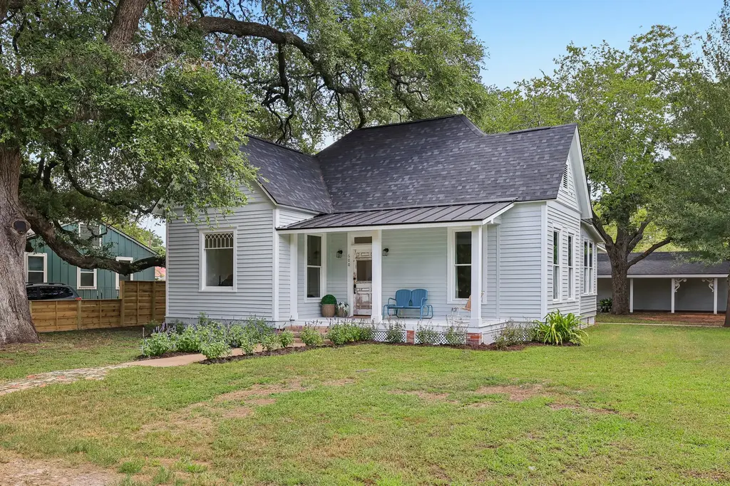 600 Short Street, Smithville