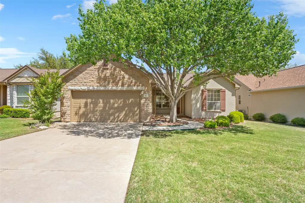 311 Dove Hollow Trail, Georgetown