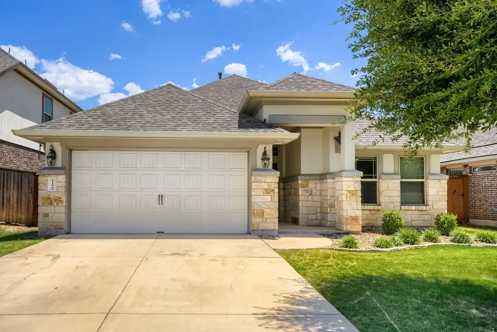 2204 Bonavista Way, Leander