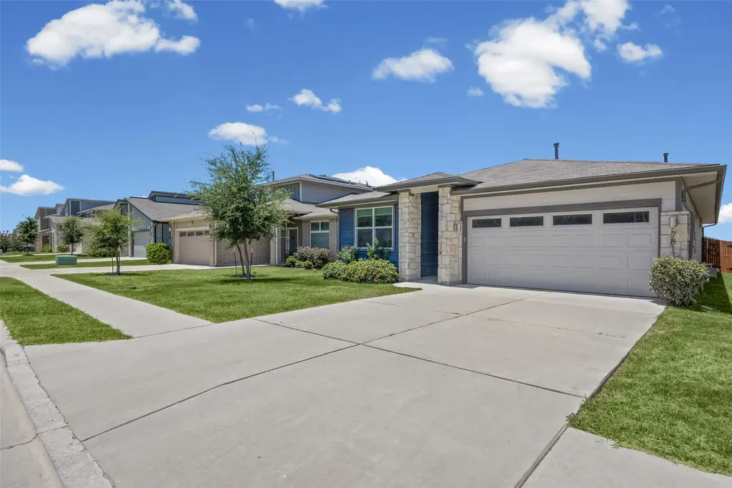 7812 City Top Boulevard, Austin