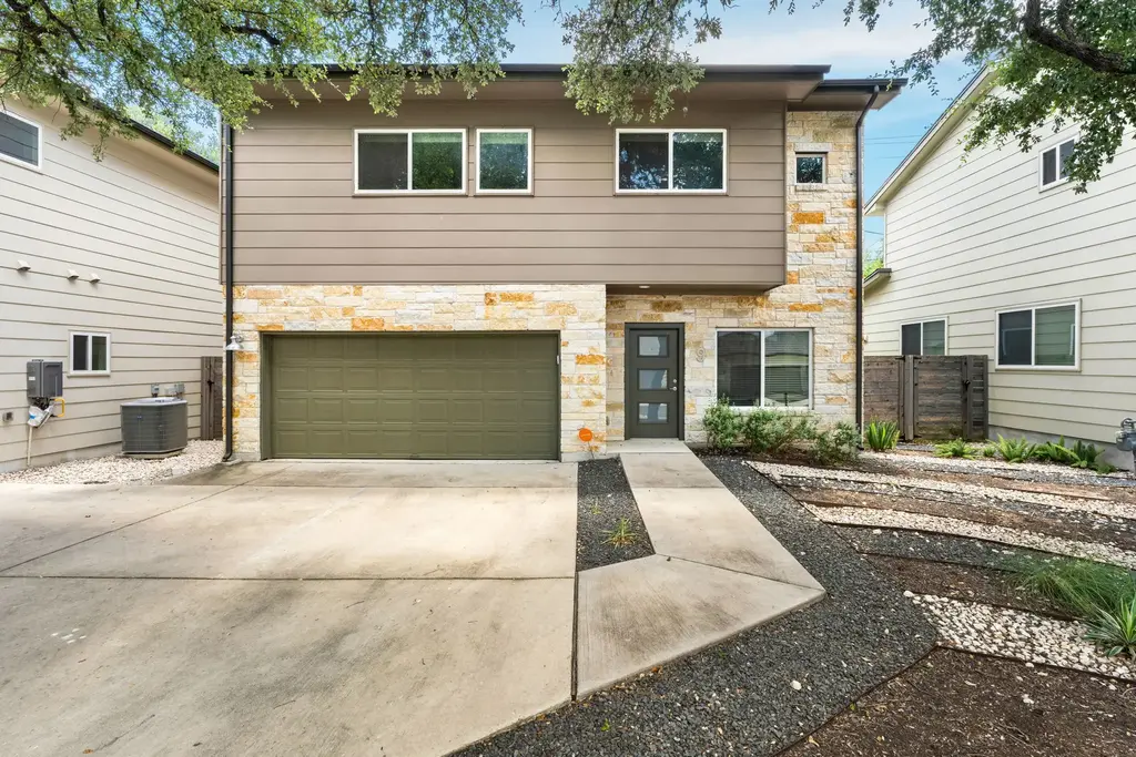 6800 Menchaca Road 9, Austin
