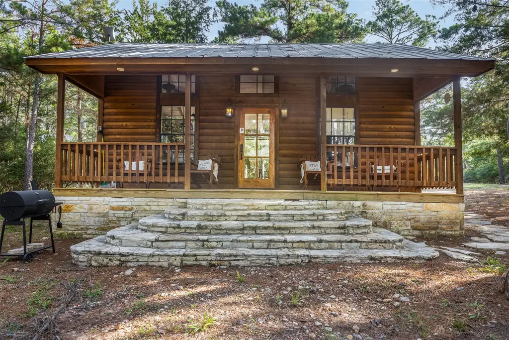 174 Highland Trail, Winchester